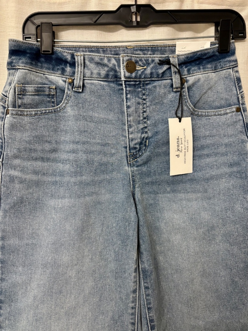 D. JEANS High Rise Wide Leg Fit Solution Jeans ♥️ - Picture 5 of 6